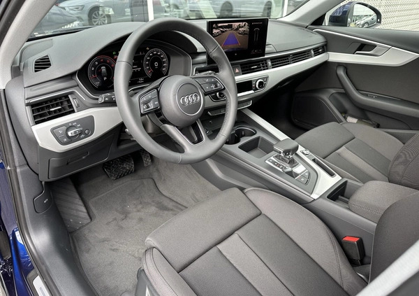 Audi A4 cena 183000 przebieg: 5, rok produkcji 2024 z Łódź małe 326